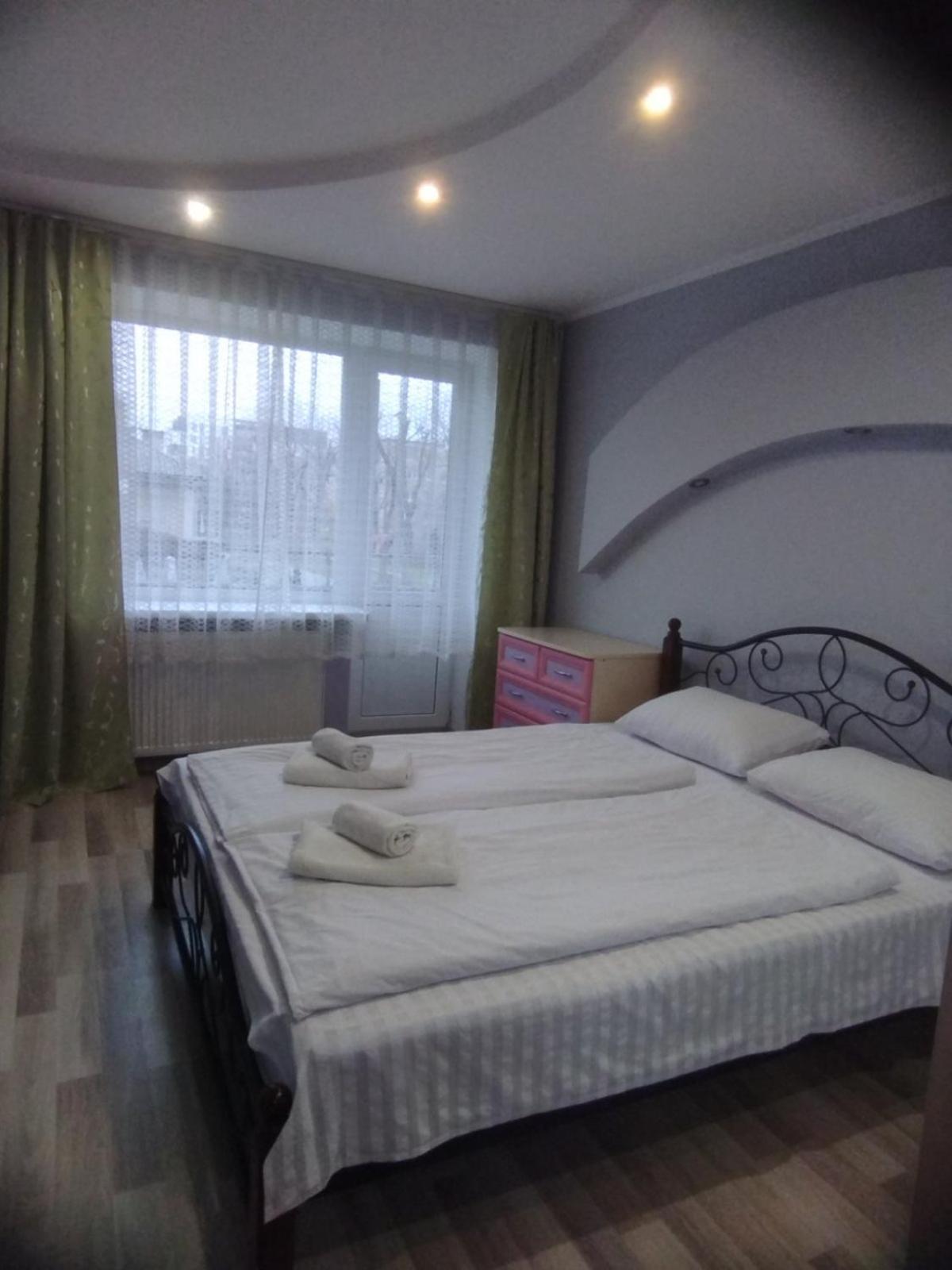 Дизайнерська Квартира У Центрі Міста Oujhorod Extérieur photo